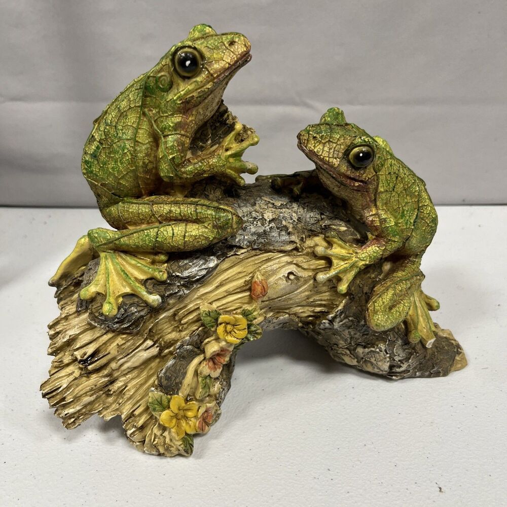 Tree Green Frogs Large Resin Figurine Figural Statue Adorable Log Pair
